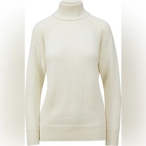 Woolrich merino wool turtle neck ribbed sweater.